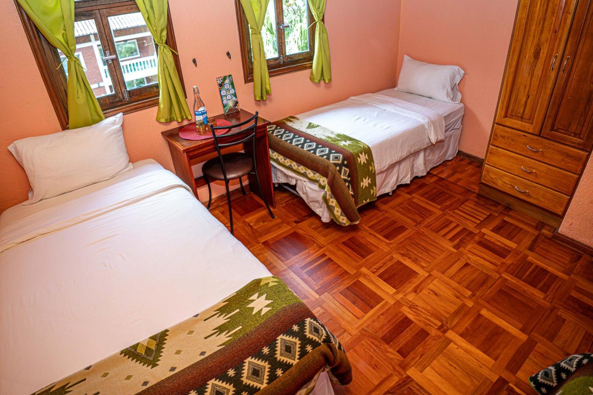 La Casa Del Molino Blanco B&B Баньйос Екстер'єр фото