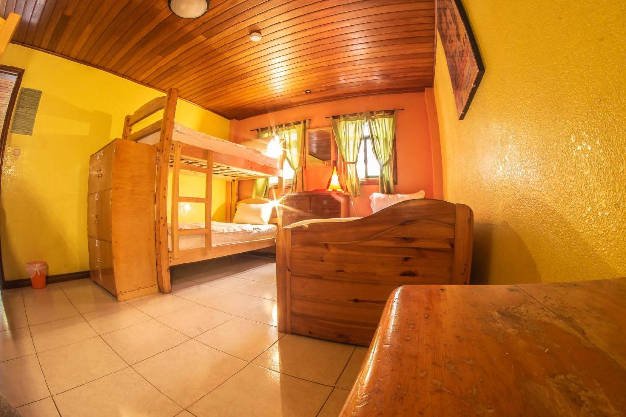 La Casa Del Molino Blanco B&B Баньйос Екстер'єр фото